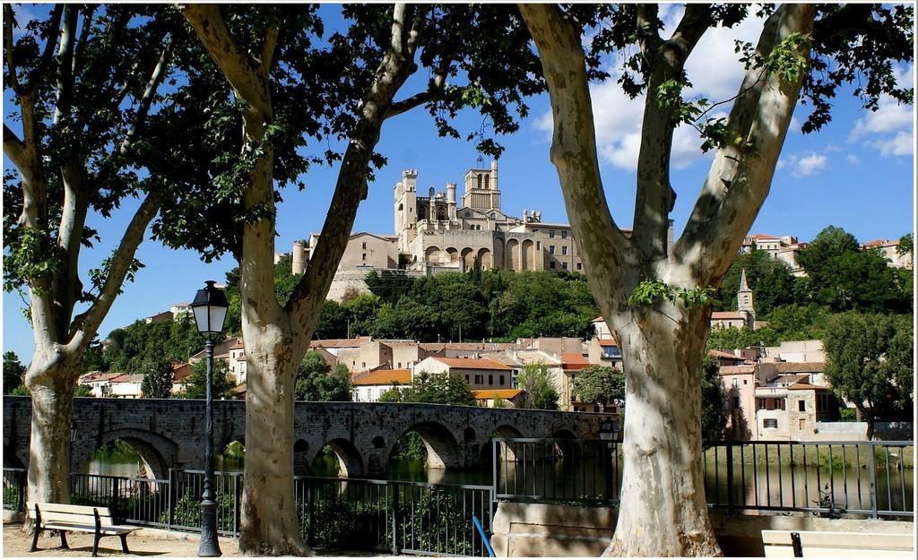 Kyriad Direct Beziers Centre Buitenkant foto